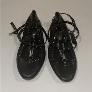 Dolce Vita Wrap up Flats